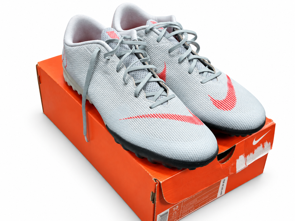 VAPOR SALA-TURF MEN CLEAT LIGHT GREY